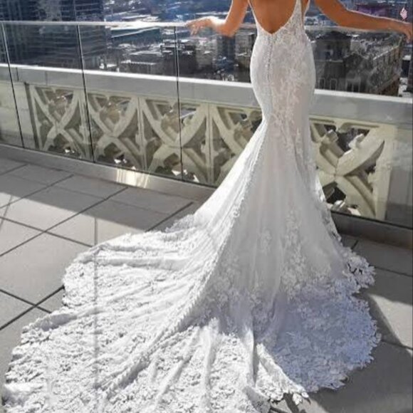 Martina Liana 1305 wedding dress - Picture 3 of 4